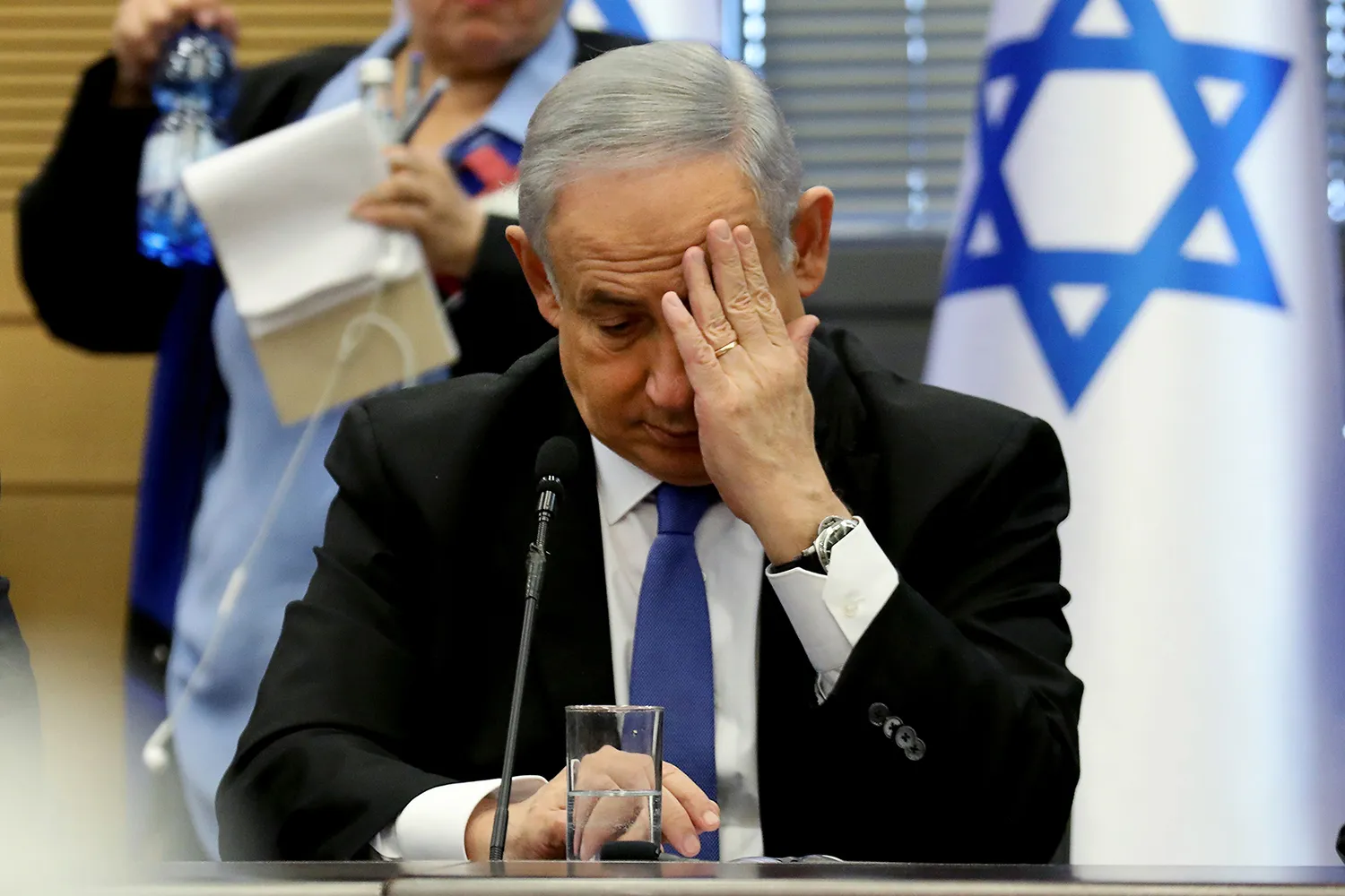 Netanyahu Got Dilemma: Juggling Money for Wars and Politics